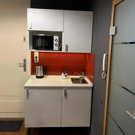 V3 Apartman *